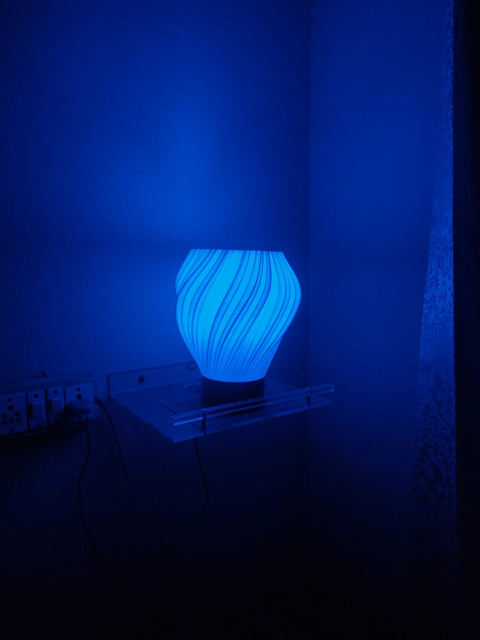Snowflake Smart 3D Printed Lamp by Picraft - Image 3